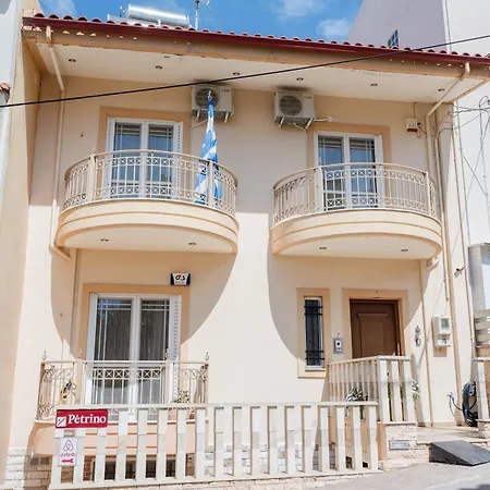 Petrino Stone Haven With Panoramic Bridge View Apartment *